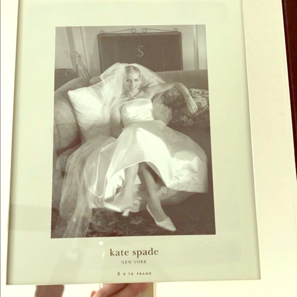 Kate Spade Darling Point Collection 8x10